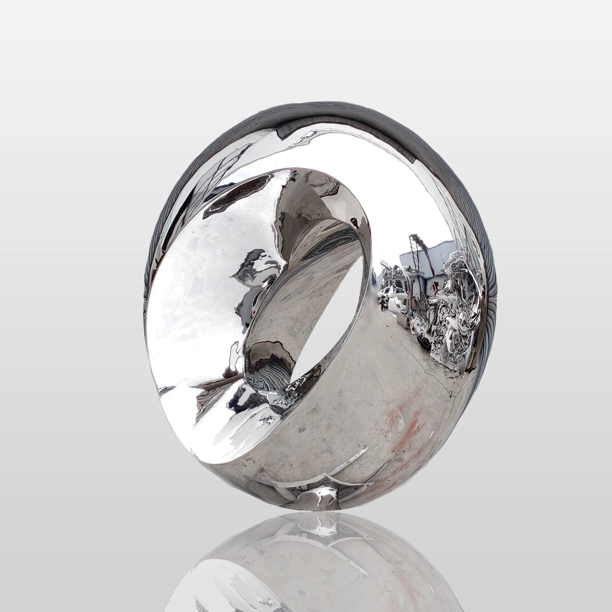 PREMIER Stainless Steel Ring Sculpture with Mirror Polished Finish for Coastal Gardens and Outdoor Spaces PSSS-191