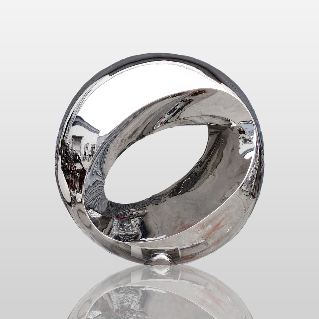 PREMIER Stainless Steel Ring Sculpture with Mirror Polished Finish for Coastal Gardens and Outdoor Spaces PSSS-191
